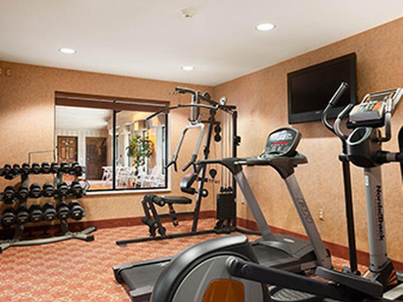 Ramada By Wyndham Wisconsin Dells I-90 Lake Delton Exterior foto