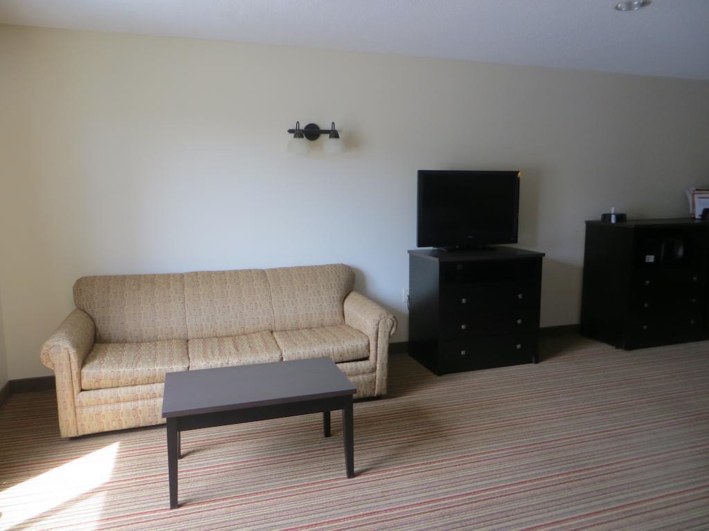 Ramada By Wyndham Wisconsin Dells I-90 Lake Delton Exterior foto